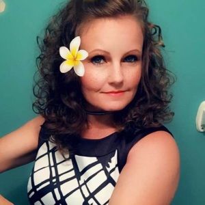 Meet your Posher, Dawn